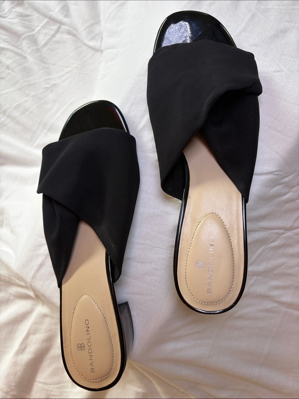 Bandolino Women’s Black Knotted Slide Sandals